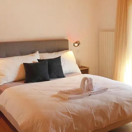 Chesa Vadret 12 By Interhome Apartment