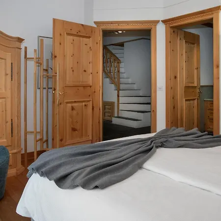 Chesa Vadret 12 By Interhome